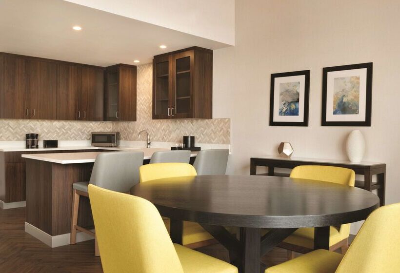 בית מלון כפרי Embassy Suites By Hilton Indianapolis Downtown