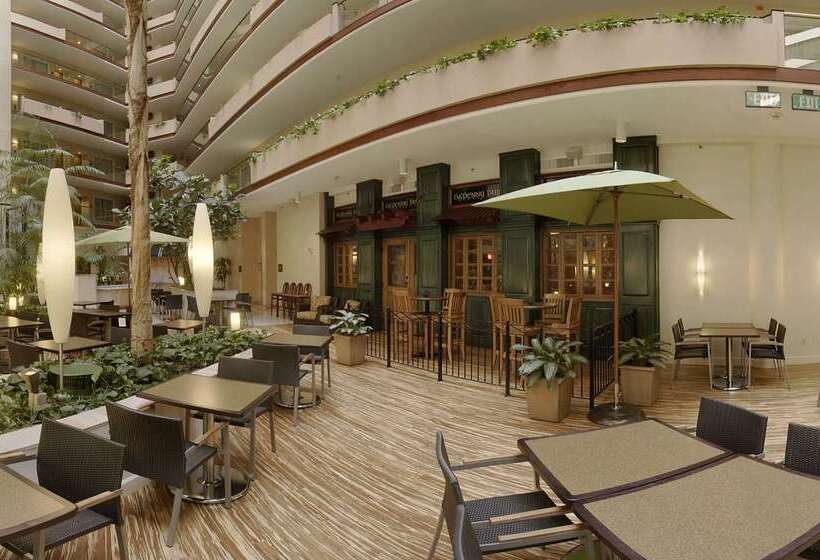 هتل Embassy Suites By Hilton Irvine Orange County Airport