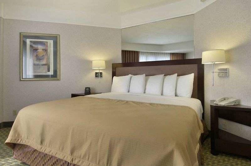 هتل Embassy Suites By Hilton Irvine Orange County Airport