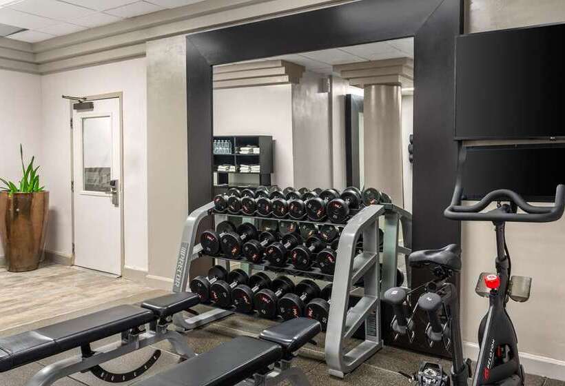 هتل Embassy Suites By Hilton Irvine Orange County Airport