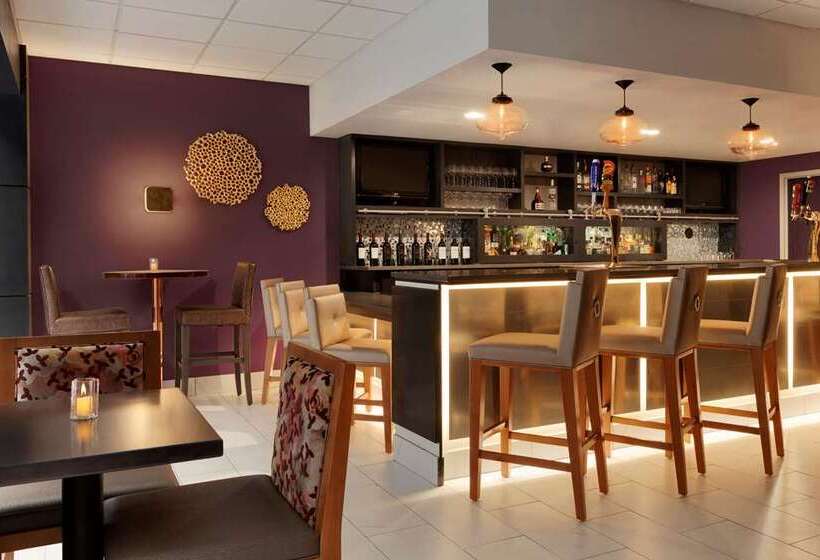 هتل Embassy Suites By Hilton Irvine Orange County Airport