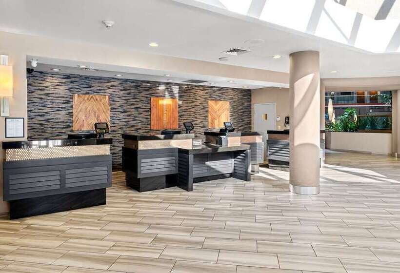 هتل Embassy Suites By Hilton Irvine Orange County Airport