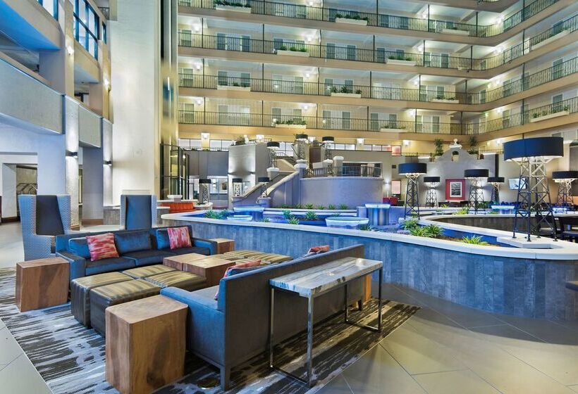 Отель Embassy Suites By Hilton Los Angeles Downey