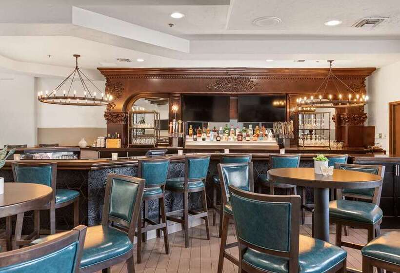 هتل Embassy Suites By Hilton Los Angeles Lax South/el Segundo