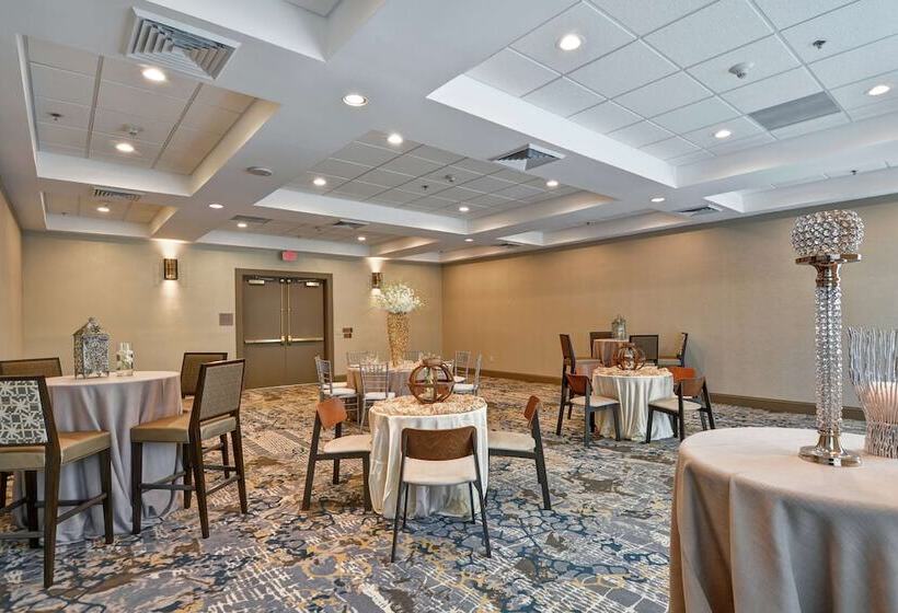 فندق Embassy Suites By Hilton Milpitas Silicon Valley
