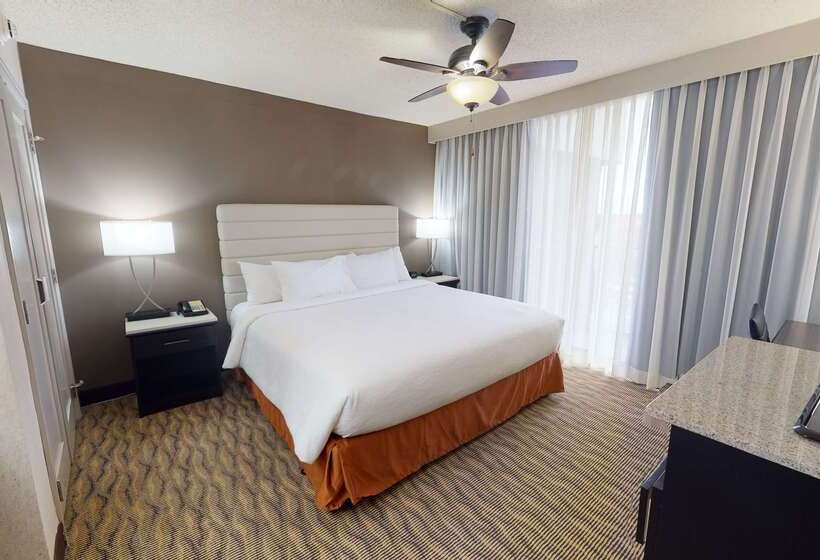 Hotel Embassy Suites By Hilton Oklahoma City Will Rogers Airport