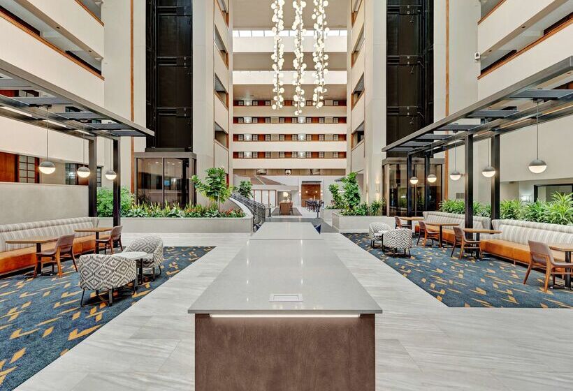 ホテル Embassy Suites By Hilton Oklahoma City Will Rogers Airport