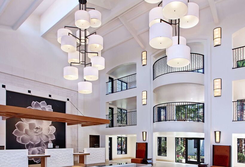 בית מלון כפרי Embassy Suites By Hilton Palm Desert