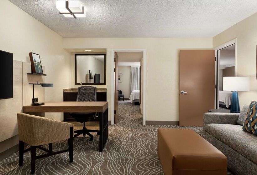 Hotel Embassy Suites By Hilton Phoenix Tempe