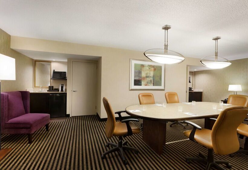 호텔 Embassy Suites By Hilton Piscataway Somerset