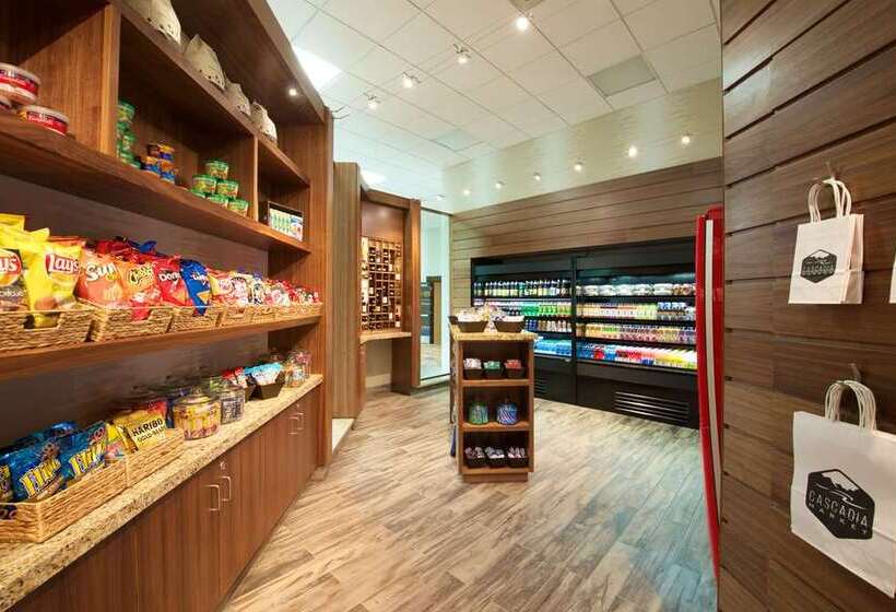 فندق Embassy Suites By Hilton Portland Tigard