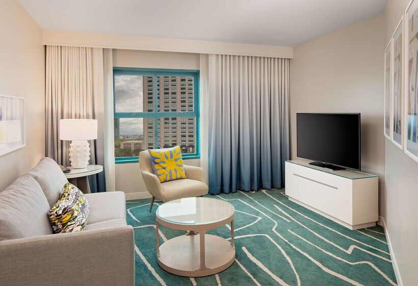 هتل Embassy Suites By Hilton San Diego Bay Downtown