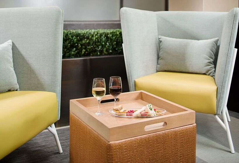 هتل Embassy Suites By Hilton San Diego Bay Downtown