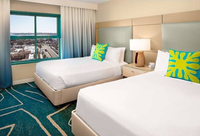 هتل Embassy Suites By Hilton San Diego Bay Downtown