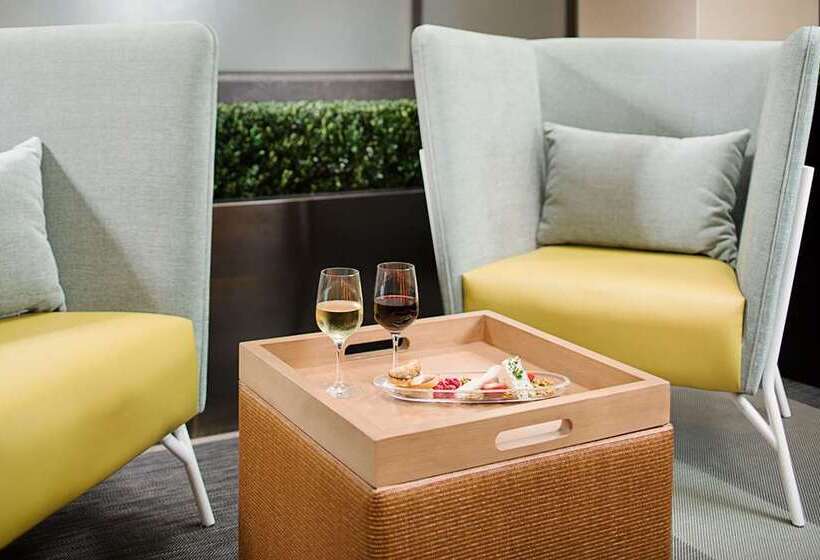 هتل Embassy Suites By Hilton San Diego Bay Downtown