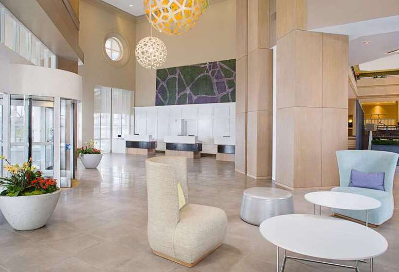 هتل Embassy Suites By Hilton San Diego Bay Downtown