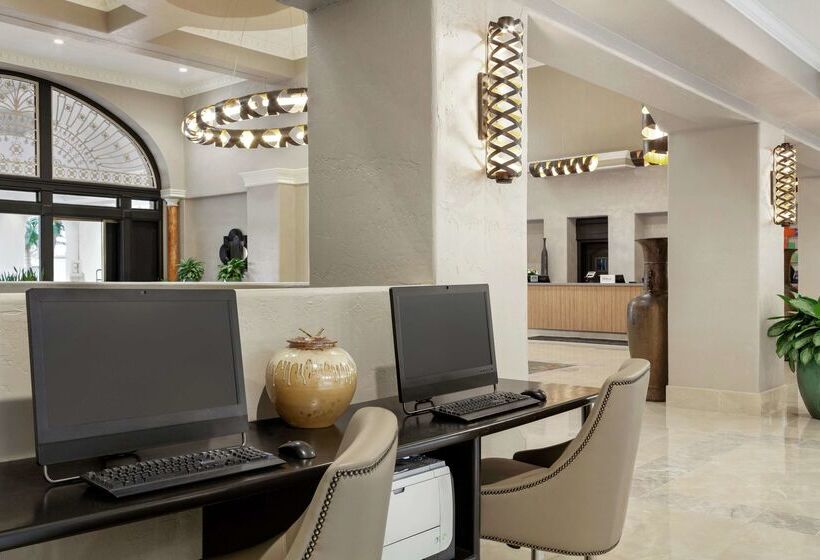 בית מלון כפרי Embassy Suites By Hilton Santa Ana Orange County Airport