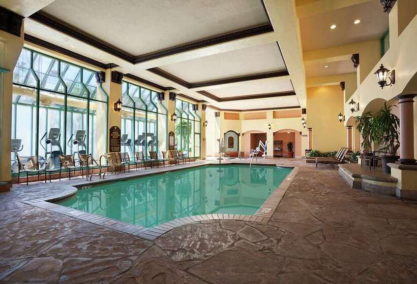 هتل Embassy Suites By Hilton Santa Ana Orange County Airport