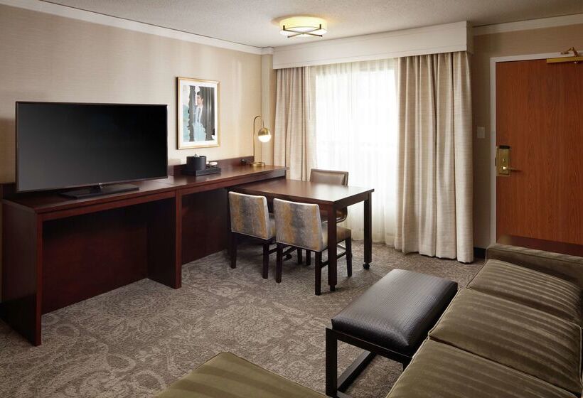 فندق Embassy Suites By Hilton Tysons Corner