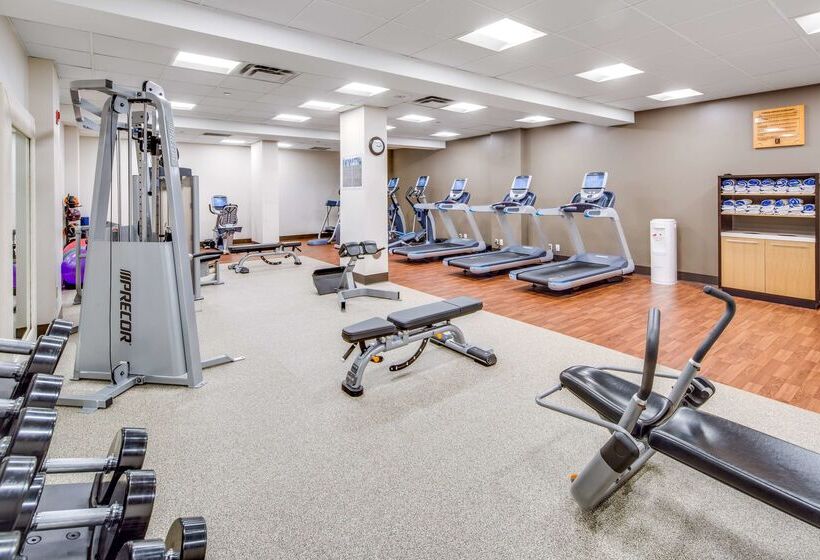 בית מלון כפרי Embassy Suites By Hilton Parsippany