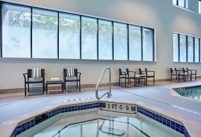 هتل Embassy Suites By Hilton Washington Dc Georgetown