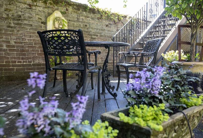 هتل Foley House Inn