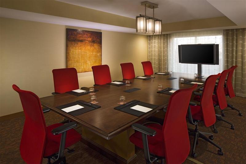 בית מלון כפרי Four Points By Sheraton Suites Tampa Airport Westshore