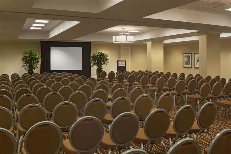 בית מלון כפרי Four Points By Sheraton Suites Tampa Airport Westshore