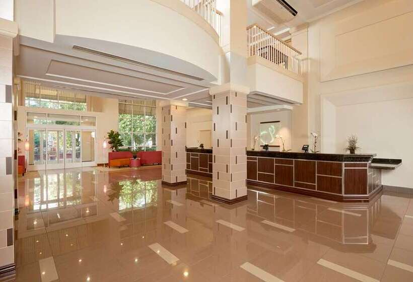 هتل Hilton Grand Vacations Club Flamingo Las Vegas