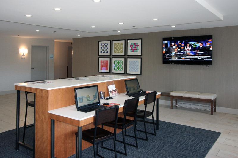 هتل Holiday Inn Express Branford New Haven, An Ihg
