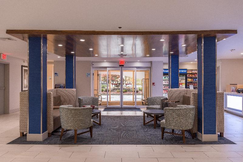هتل Holiday Inn Express Branford New Haven, An Ihg