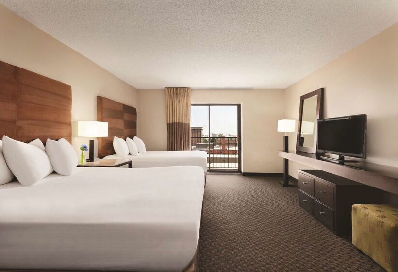 هتل Hyatt Regency Green Bay