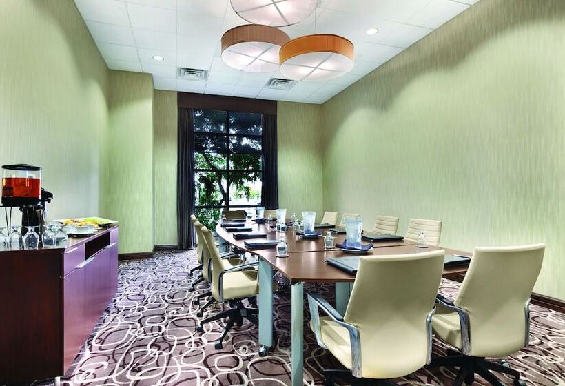 هتل Hyatt Regency Green Bay