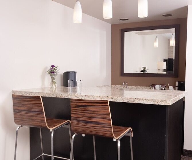 هتل Hyatt Regency Green Bay