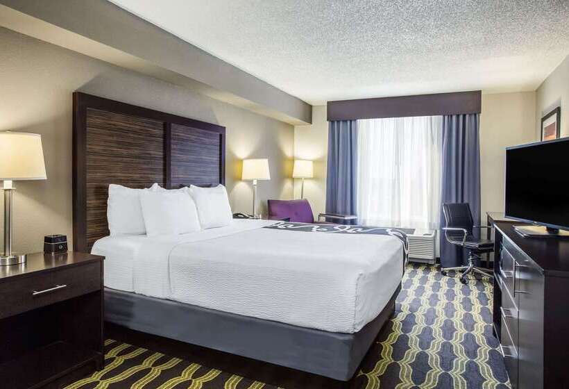 Hotel La Quinta Inn & Suites By Wyndham Lynchburg At Liberty Univ