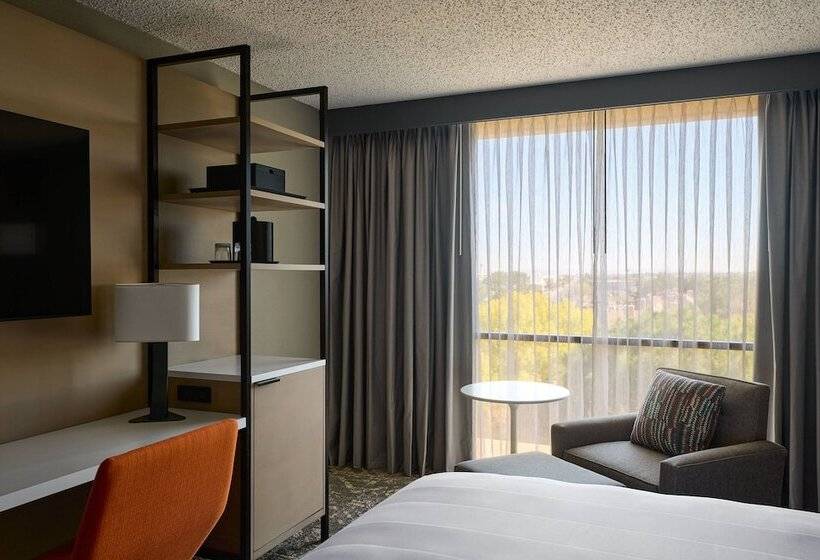 هتل Marriott El Paso