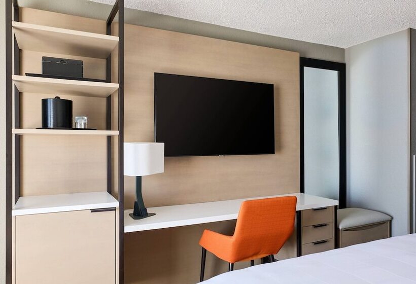 هتل Marriott El Paso