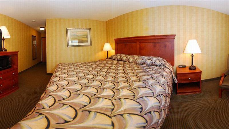 هتل Quality Inn