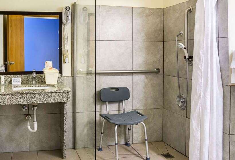 هتل Quality Inn & Suites Clackamas – Portland