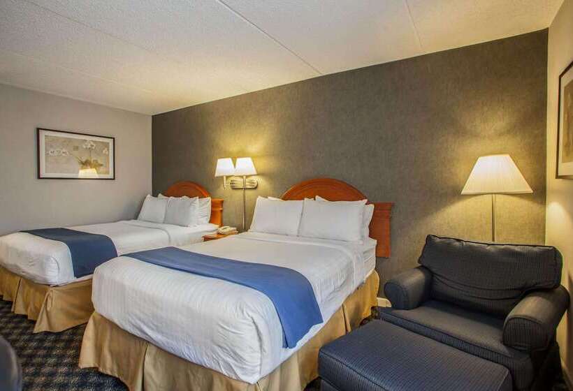 Отель Quality Inn & Suites St Charles West Chicago
