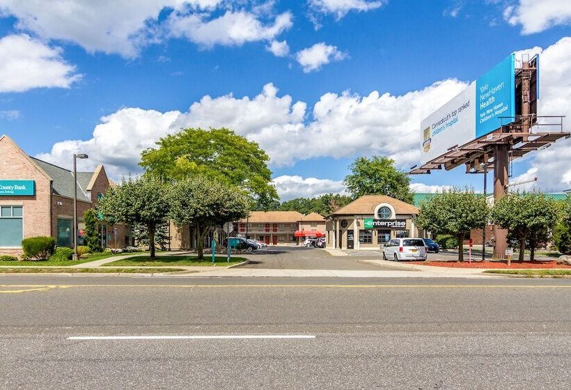 فندق Red Carpet Innnorwalk