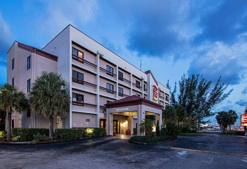 هتل Red Roof Plus Miami Airport