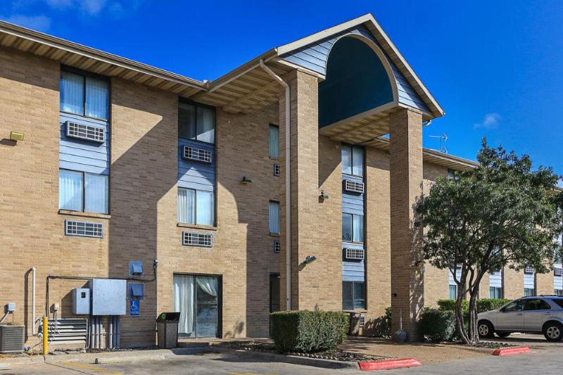 בית מלון כפרי Rodeway Inn Austin