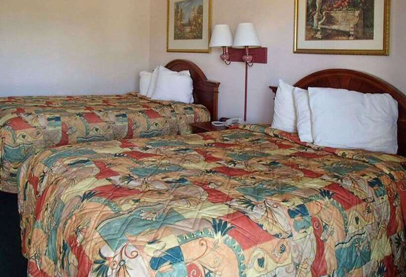 호텔 Rodeway Inn Leesburg Chain Of Lakes