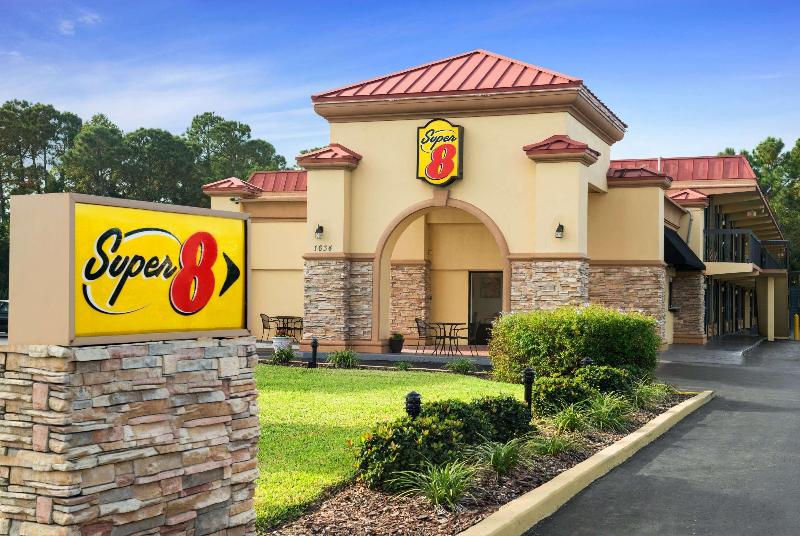 فندق Super 8 By Wyndham Ormond Beach
