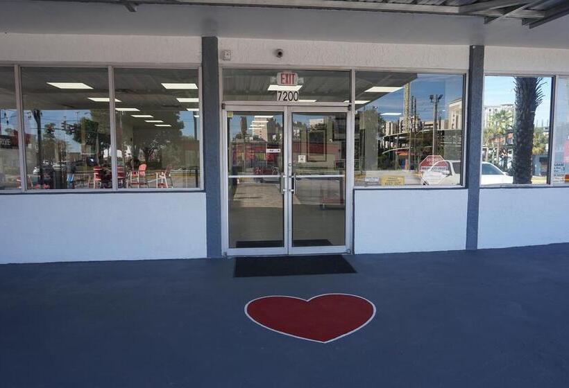 Fotos del hotel Travelodge By Wyndham Orlando At Heart Of International Drive:  36