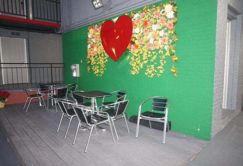 Fotos del hotel Travelodge By Wyndham Orlando At Heart Of International Drive:  16