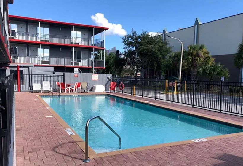 Fotos del hotel Travelodge By Wyndham Orlando At Heart Of International Drive:  24