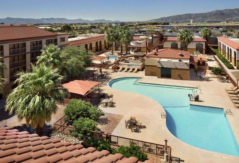 فندق Wyndham El Paso Airport  And Water Park