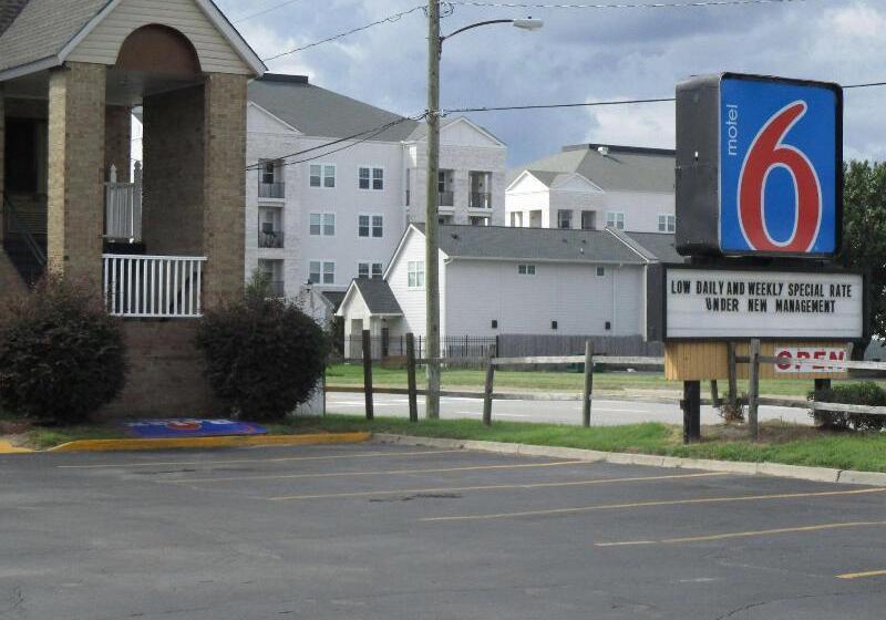 Motel 6 Portsmouth, Va